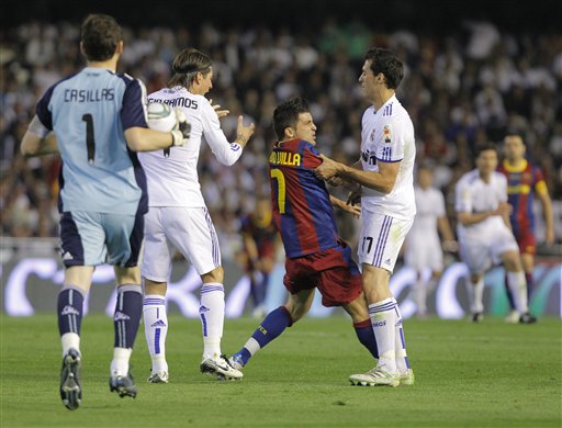  乌迪内斯逼平那不勒斯，防守反击战术奏效